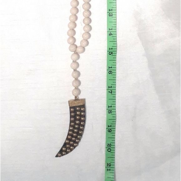 Betsy Pittard Designs BPD Long Beaded Necklace with Claw Pendant - Picture 4 of 4